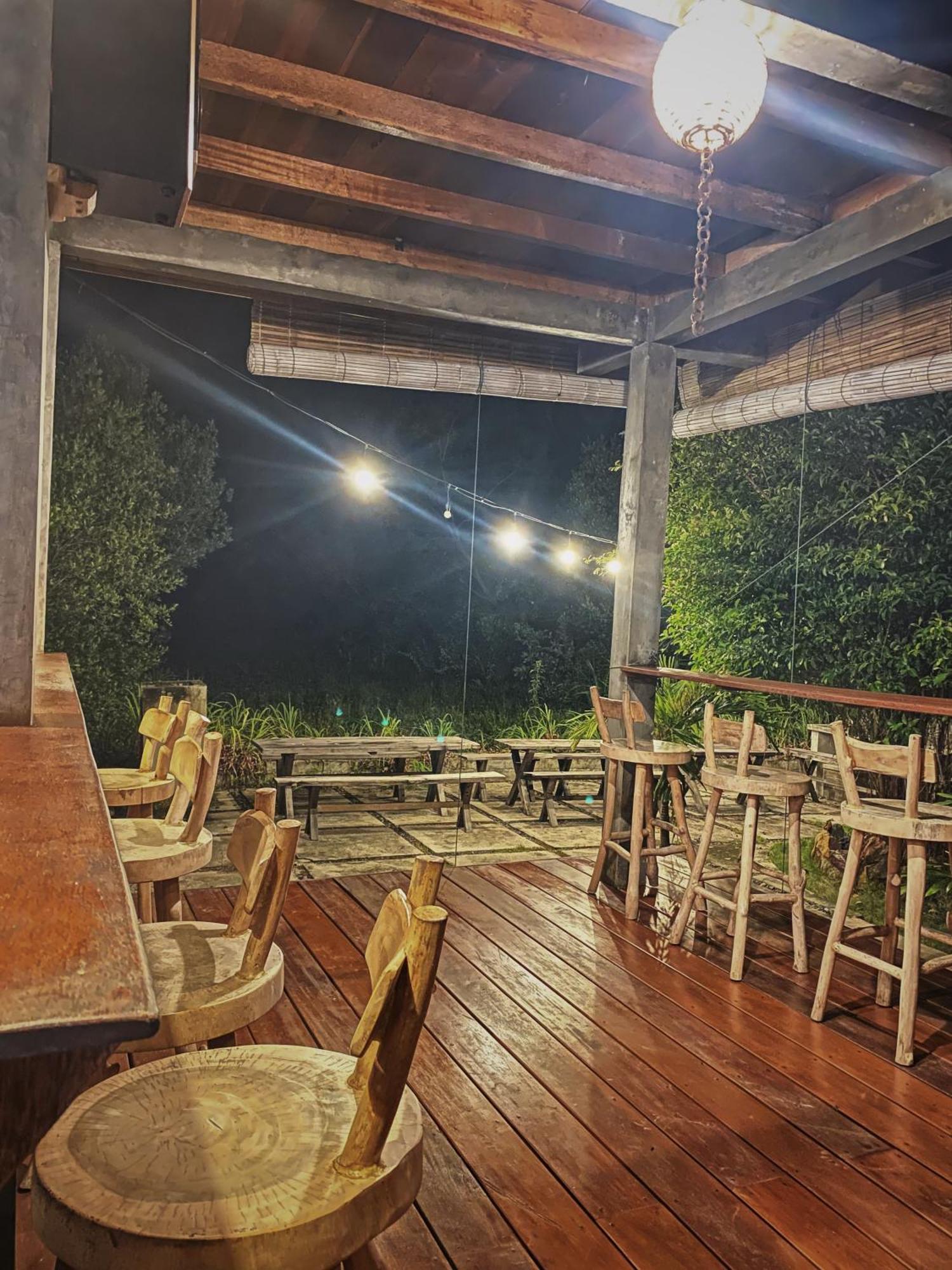 Basa-Basi Lodge Karimunjawa Exterior foto